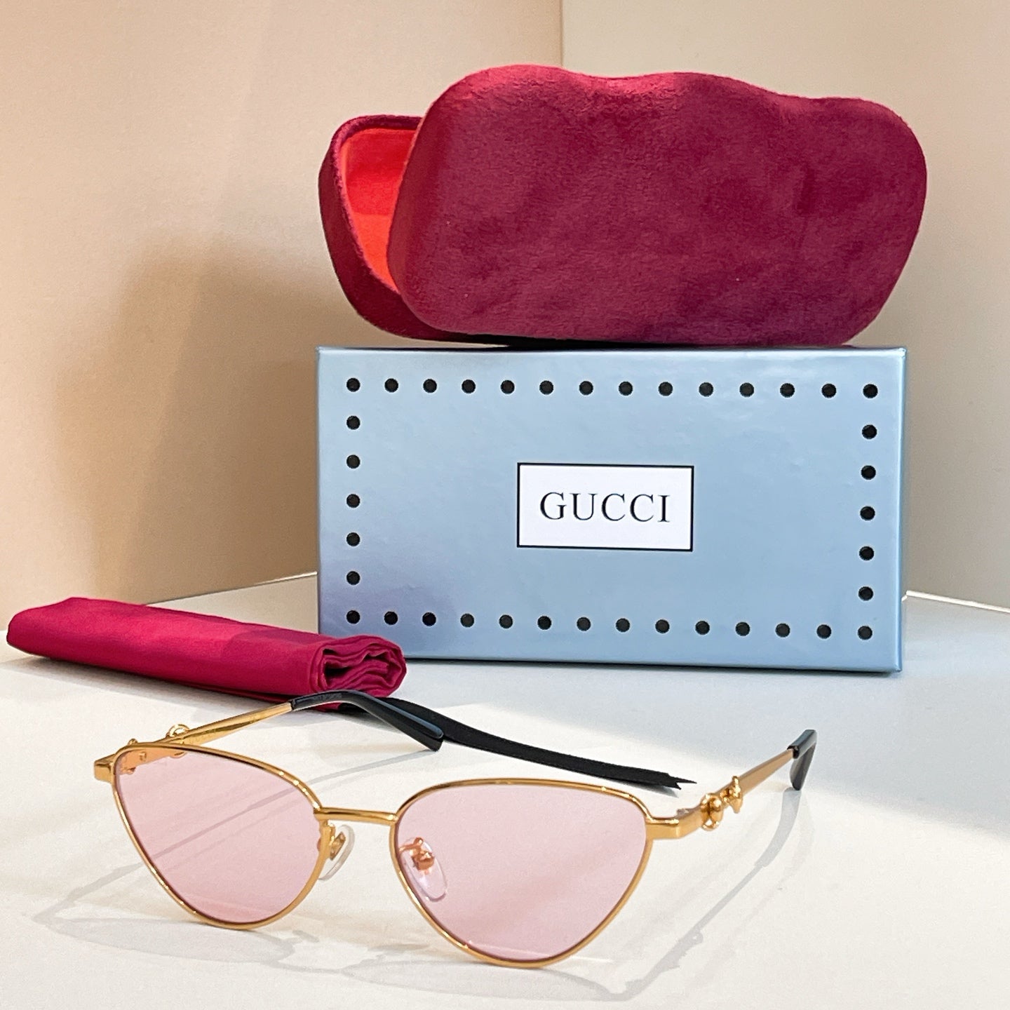 GUCCI Sunglasses-GG2054O