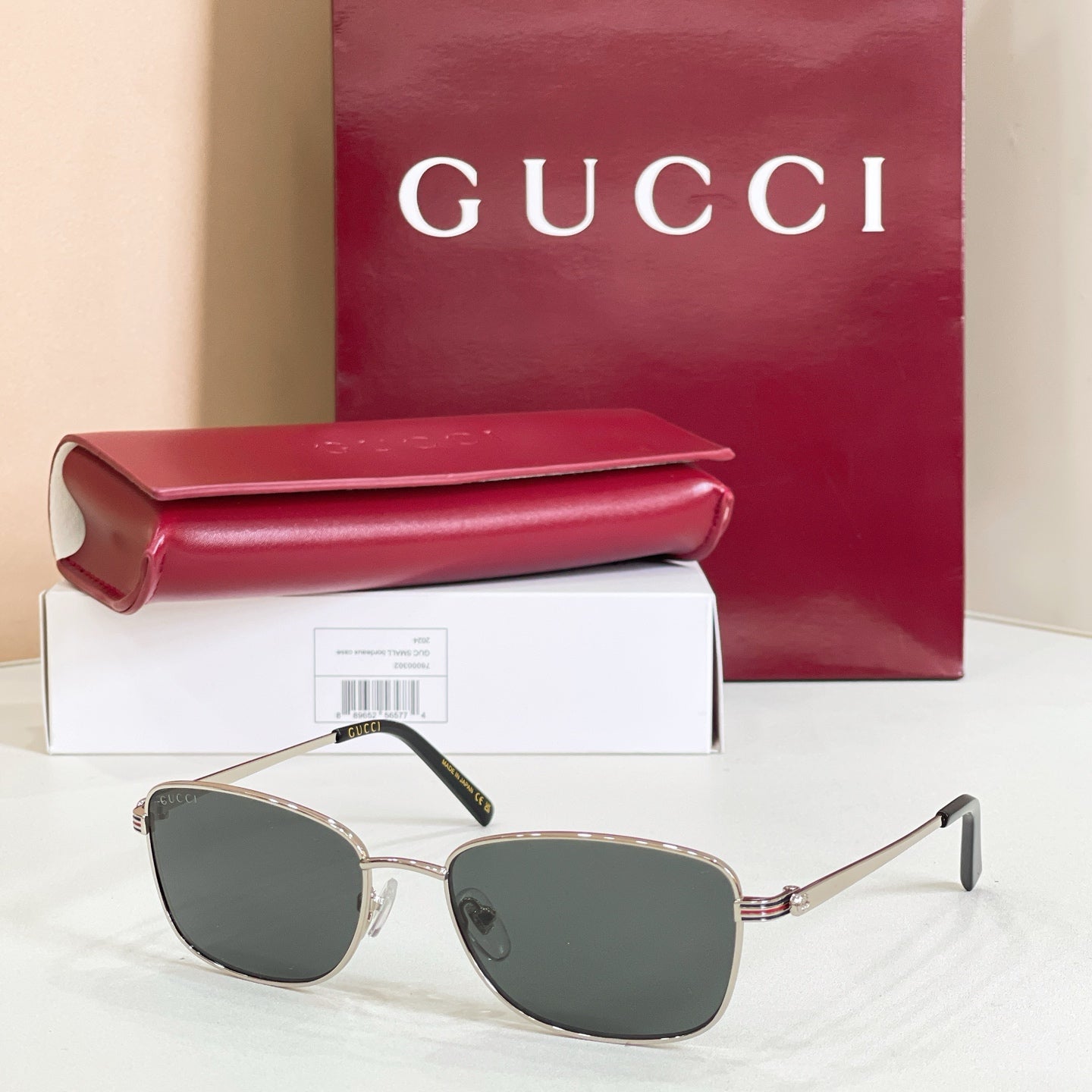 GUCCI Sunglasses-GG2162SK